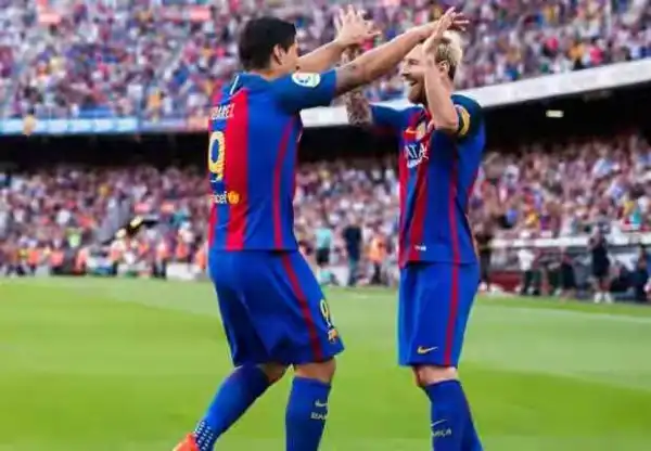 Suarez Praises Messi As Best In The World